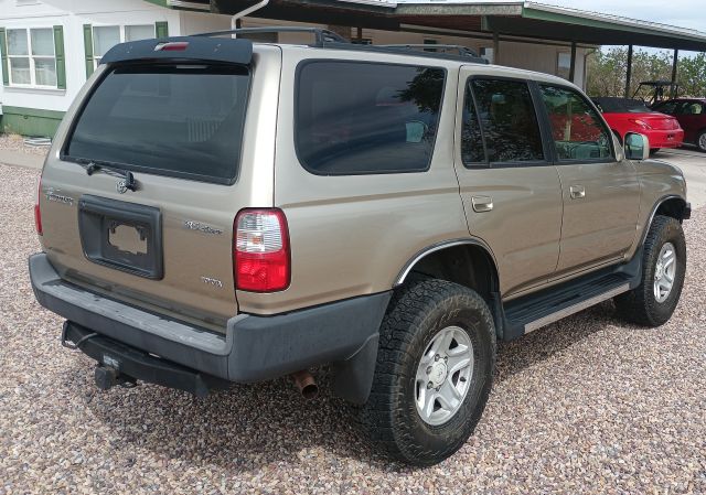2001 4RUNNER (14).jpg